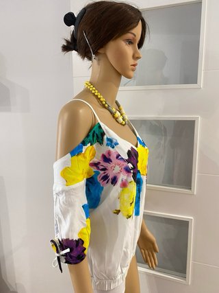 Blusa Desigual Hombros Descubiertos Floral