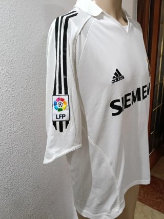 Camiseta Adidas del Real Madrid