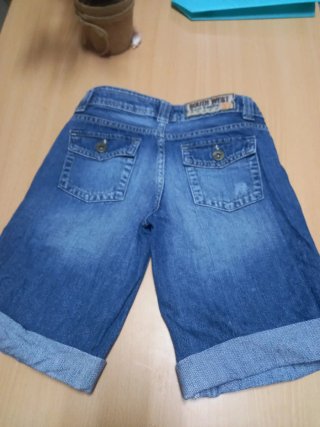 Pantalón corto vaquero talla 32