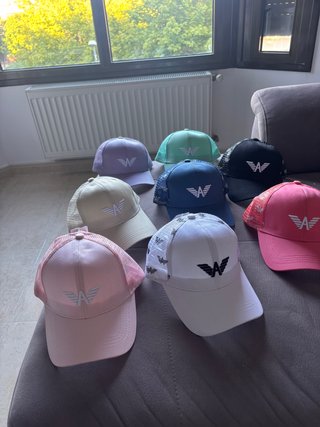 Gorra Emporio Armani Roja