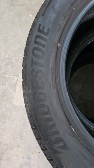 Neumáticos 265 50 19 Bridgestone