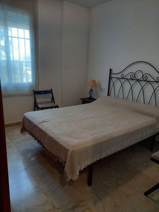 Piso en alquiler en Santa Rosa - Valdeolleros en Córdoba