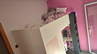 Cama infantil con escritorio y armario