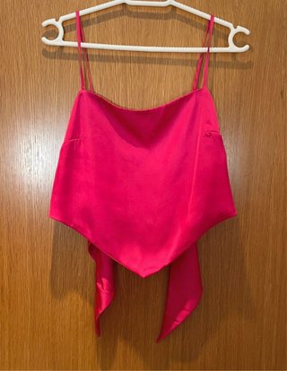 Top pañuelo rosa