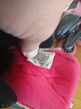 Patines para niños Fila negros y rojos
