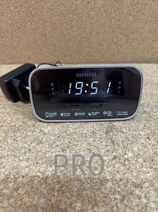 Radio Reloj