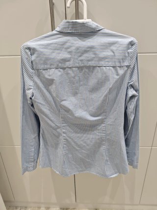 Blusa Stradivarius Rayas Azul y Blanco