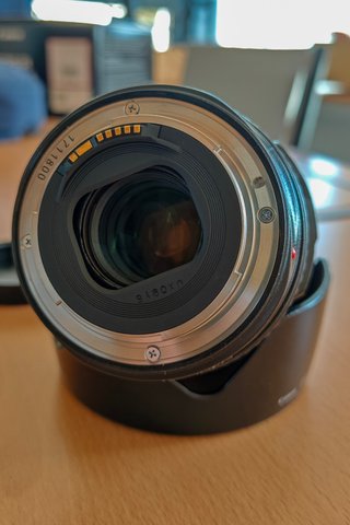 Canon EOS R + Adaptador EF/RF + Lente EF 24-105mm