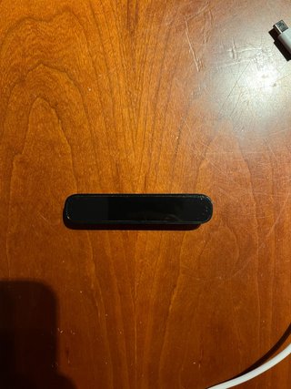 Organizador de cables magnético con adhesivo 3M