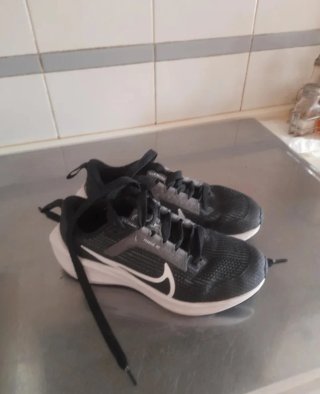 Nike Pegasus Talla 32