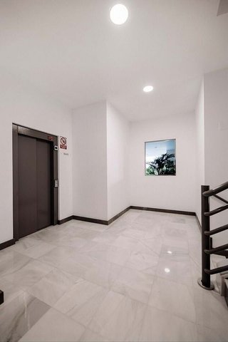 Piso en alquiler en Nueva Andalucía centro en Marbella