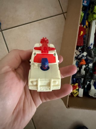 Transformers Armada ambulance