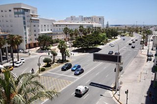 Piso en alquiler en Cortadura - Zona Franca  en Cádiz