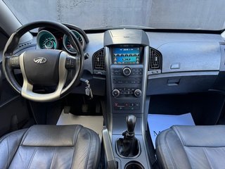 Mahindra XUV500 2.2 W8 FWD (4X2) 7 plazas 103kW (140CV)