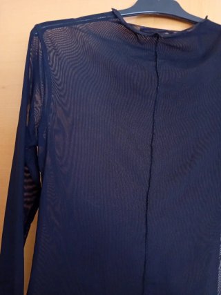Camiseta transparente Pull&Bear negra Talla M