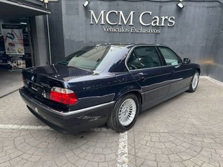 BMW Serie 7 750iAL 240 kW (326 CV)