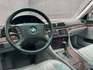 BMW Serie 7 750iAL 240 kW (326 CV)