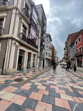 Local comercial en venta en Centro en Avilés