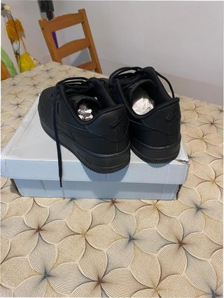 Nike Air Force 1 Low '07 Negro Talla 42