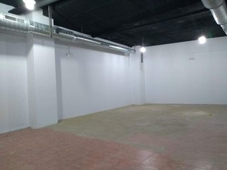 Local comercial en venta en Las Almenas en Tomares