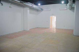 Local comercial en venta en Las Almenas en Tomares