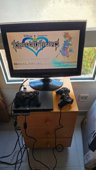 PlayStation 2 Slim + 2 mandos originales