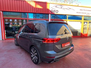 VOLKSWAGEN TOURAN R-LINE 7 PLAZAS DSG –FULL EQUIPO