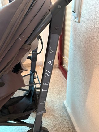 Silla de paseo Chicco Liteway gris