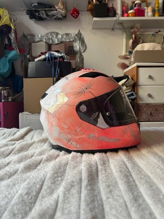 Casco de moto rosa LS2