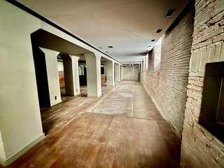 Local comercial en alquiler en Centro en Almería
