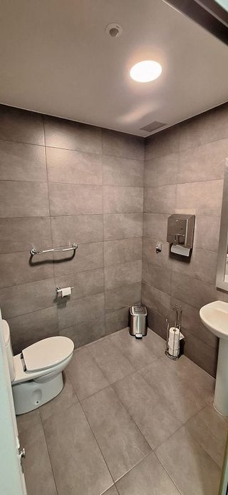 Local comercial en venta en Ensanche en Pamplona
