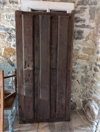 Puerta madera maciza rústica antigua