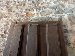 Puerta madera maciza rústica antigua