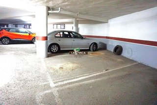 Garaje en venta en Milán - Pumarín - Teatinos en Oviedo