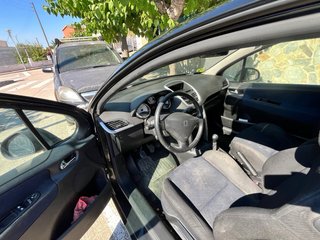 Peugeot 207 2006