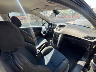 Peugeot 207 2006