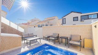 Chalet en venta en Altos - La Florida en Orihuela