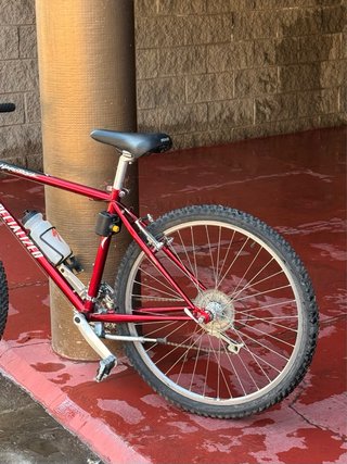 Bicicleta de Montaña Specialized Hardrock Roja