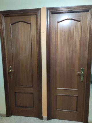 Lote de 3 puertas de madera