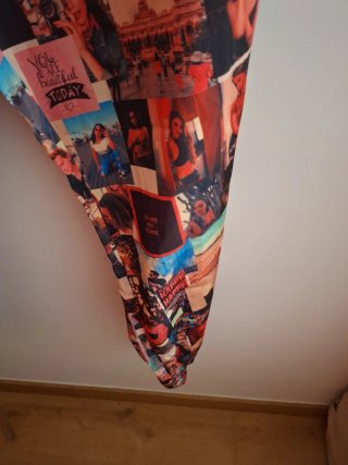 Pantalones de verano con collage