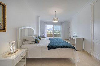 Piso en alquiler en Los Naranjos - Las Brisas en Marbella