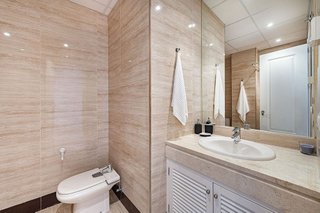 Piso en alquiler en Los Naranjos - Las Brisas en Marbella