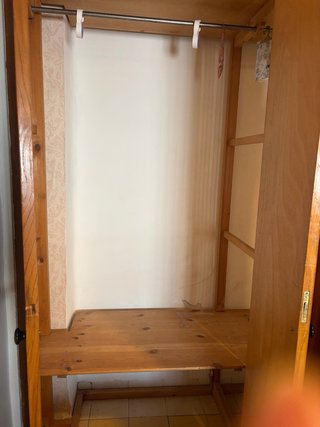 Armario empotrado madera con altillo