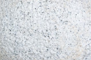 Sfera decorativa in pietra · Vasi