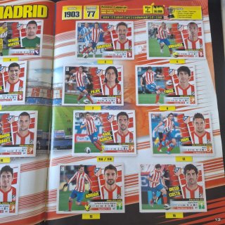 Álbum Liga Este 2013-14 con 450 cromos