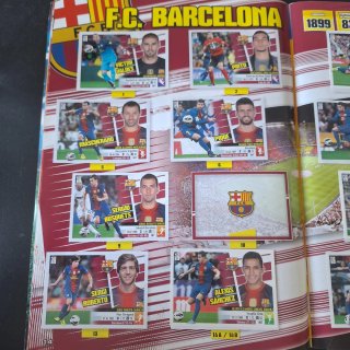 Álbum Liga Este 2013-14 con 450 cromos