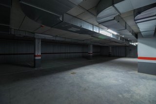 Garaje en venta en Pº Zorrilla - Cuatro de Marzo en Valladolid