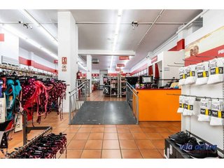 Local comercial en venta en Cementiri Vell en Terrassa