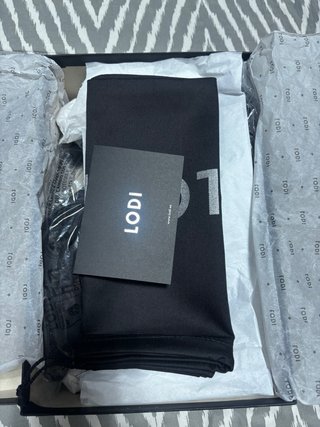 Zapatos Lodi Negros Talla 39 ( Usados 1 vez)