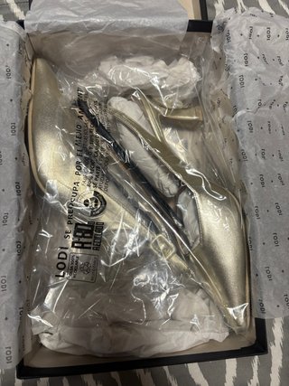 Zapatos Lodi nuevos dorados tacón fiesta 39